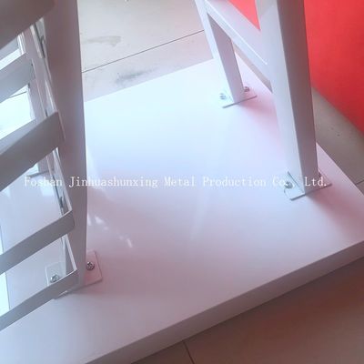 2050mm Wysokość 320 * 480 mm Przykładowy stojak wystawowy, szklane stojaki ekspozycyjne z białym