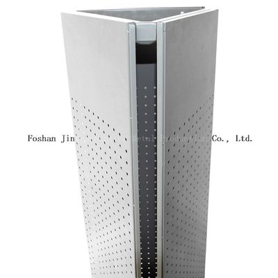 Stabilny 3-stronny stojak na pegboardy L400mm W400mm