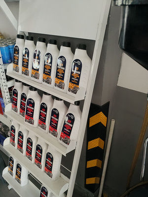 Stojak na produkty Biały Wysokość 1500 mm Głębokość 300 mm Półki ekspozycyjne do sklepów detalicznych
